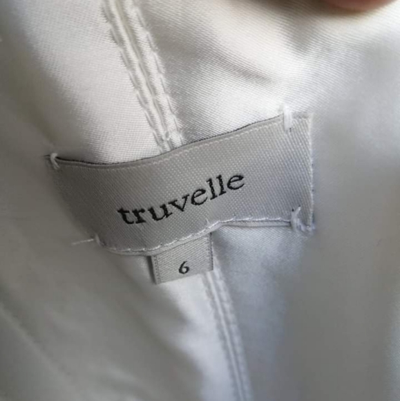 Truvelle Natalie Sweetheart top - Picture 3 of 3